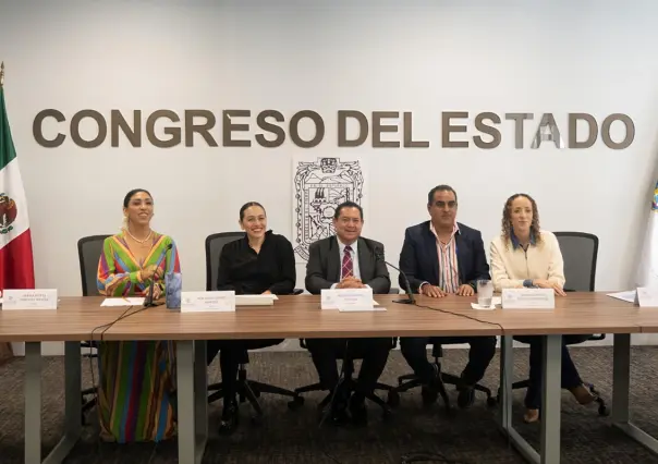 Diputados de Puebla recibirán 400 mil pesos al cumplir su primer año