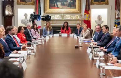 EU presume coalición global contra narcotráfico ante a despliegue militar en el Caribe por Venezuela