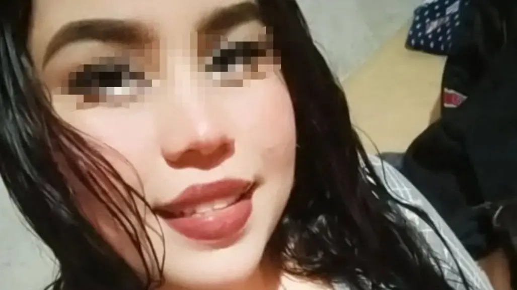 VIDEO | Madre golpea a su hijo con cinto en la cara y es denunciada