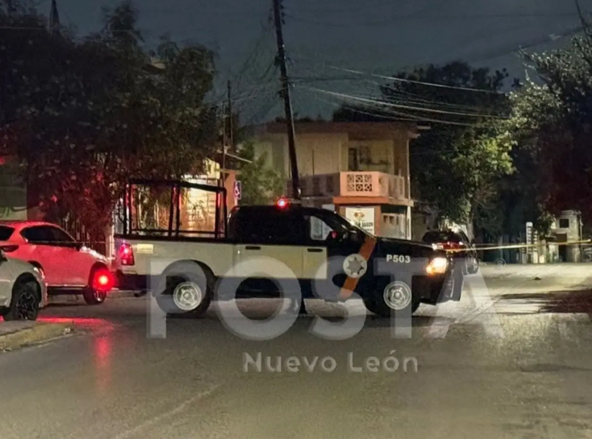 En la colonia Revolución de Guadalupe se registró un hecho que movilizó a la policía municipal, luego de que se reportara un allanamiento de morada y daños en vehículos estacionados. Foto: POSTA.