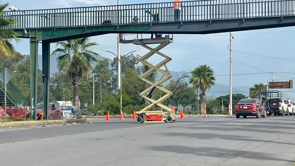 Avanza 60% la rehabilitación del puente peatonal de la Colonia Sosa en Ciudad Victoria