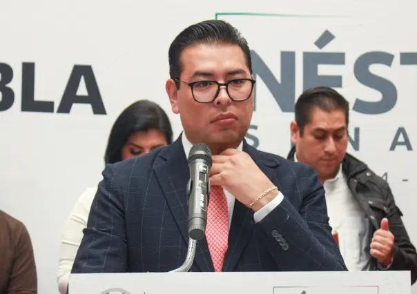 Movimiento Ciudadano ficha a nuevo senador, el expriista poblano Nestor Camarillo