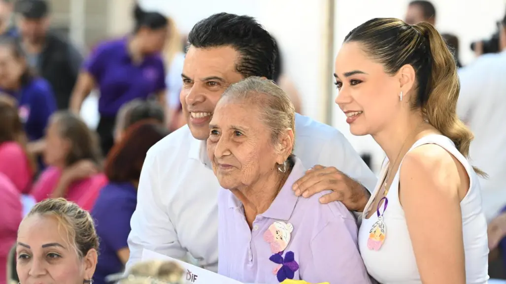 Alcalde Lalo Gattás y Lucy de Gattás celebran Día de los Abuelos en Ciudad Victoria