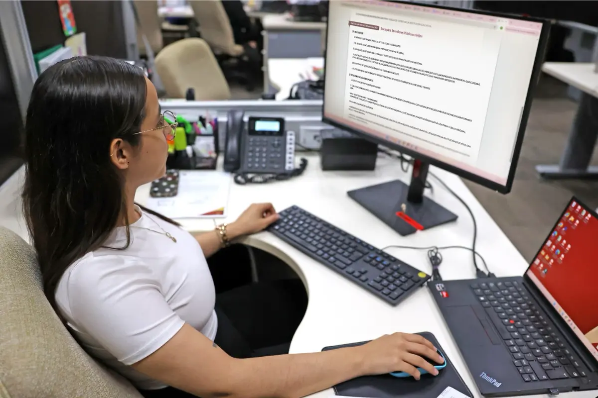 El gobierno de Tamaulipas abre el registro para las becas para servidores públicos e hijos. Foto: Carlos García
