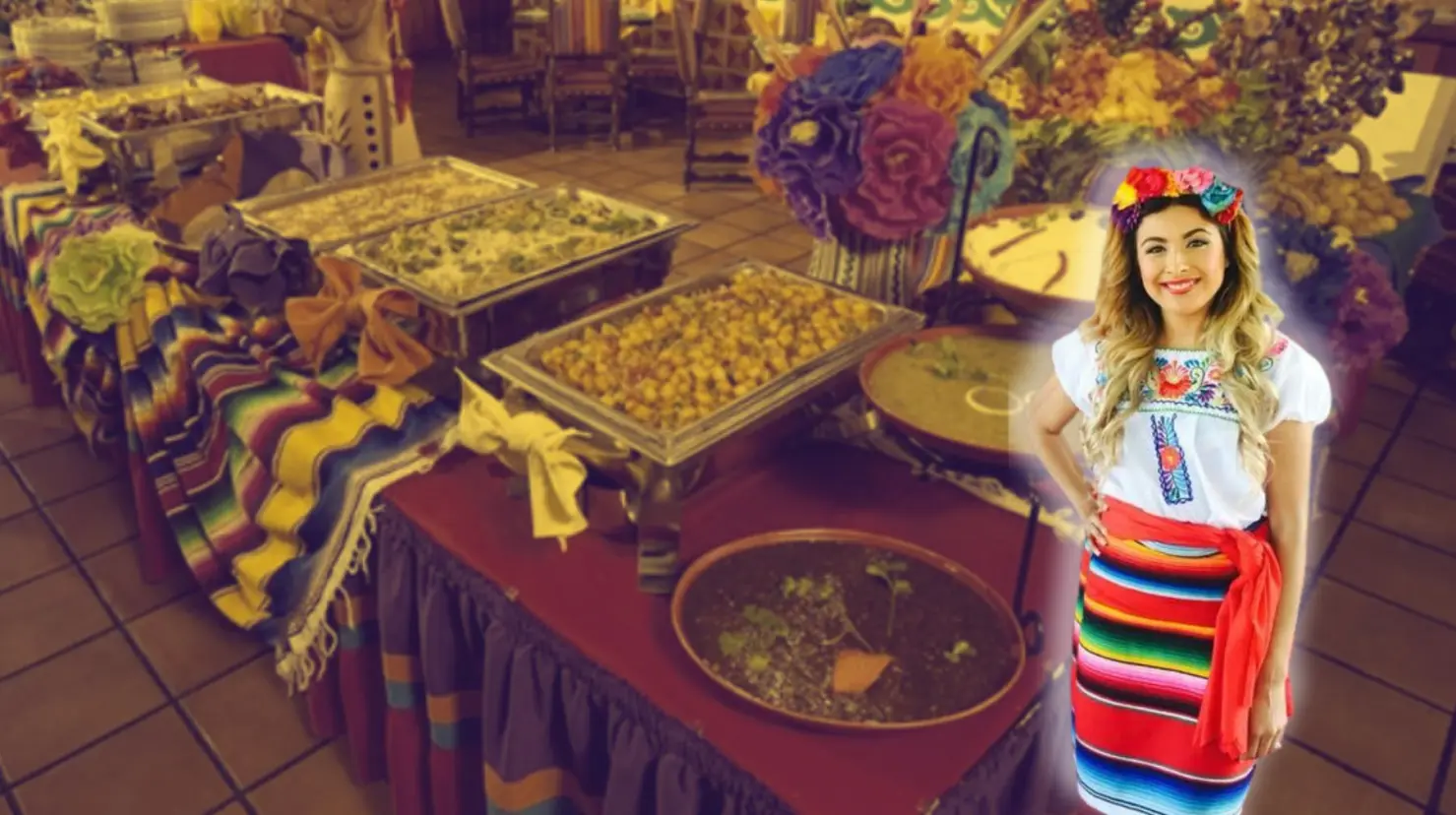 Mujer mostrando mesa mexicana Foto: Canva