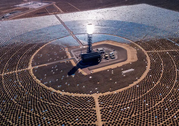 Así funciona la energía termosolar, la tecnología que llegará a Baja California Sur