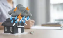 ¿Puedes reparar tu casa de Infonavit con un seguro por daños causado por las lluvias en Durango?
