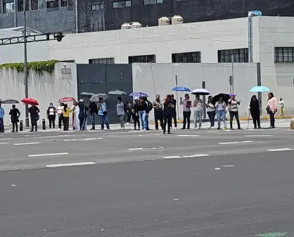 Trabajadores de Salud bloquean Insurgentes: exigen certeza laboral en CDMX