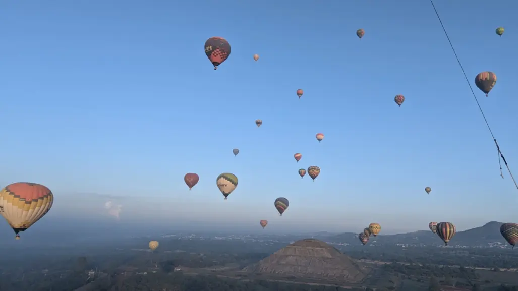 Experiencia en globo para parejas en Teotihuacán: precios actualizados y reservaciones