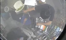 Disparan y roban depósito en Pesquería l VIDEO