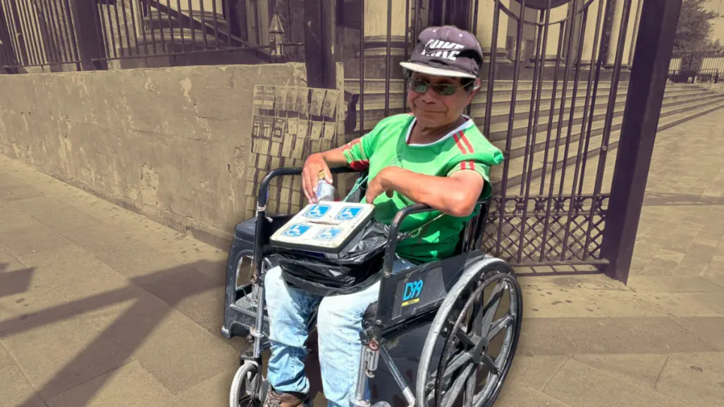 Adulto mayor pide apoyo para conseguir silla de ruedas en Monterrey