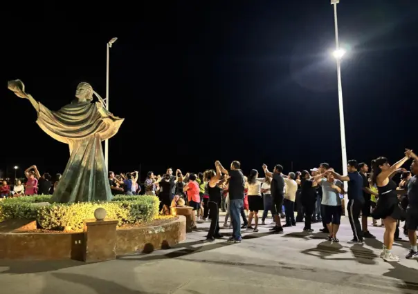 "Salsa pa´ la Calle": clases de baile gratuitas transforman el Malecón de La Paz