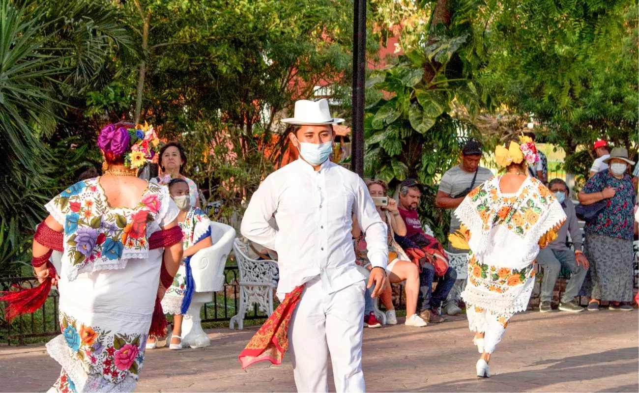 Clases gratis de jarana en el Centro de Mérida Foto: Canva