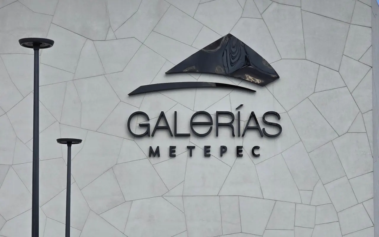 Galerías Metepec 18 de enero. Foto: @vicastega (Canva)