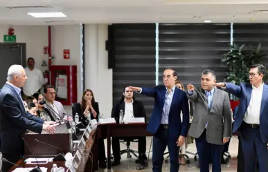 Torreón: Sale José Gánem de la Secretaría del Ayuntamiento, entran nuevos titulares