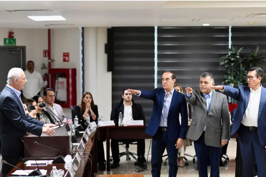 Torreón: Sale José Gánem de la Secretaría del Ayuntamiento, entran nuevos titulares