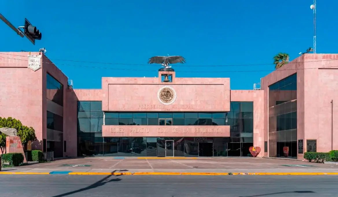 Nuevos regidores de Gómez Palacio | Foto: Laguna Prensa en Facebook