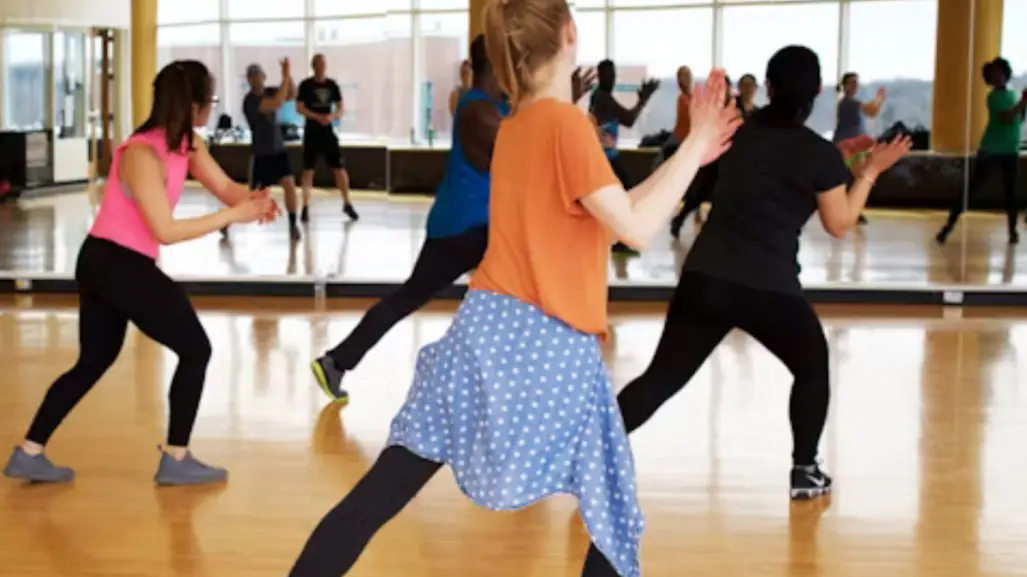 En este negocio local de Victoria puedes tomar clases de baile, salsa y cumbia