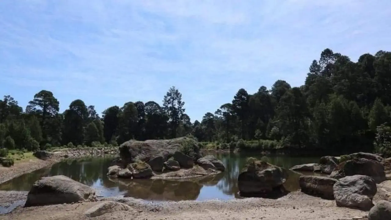 En este Pueblo Mágico del Edomex podrás acampar o alojarte en cabañas para una escapada inolvidable. Foto: Subsecretaría de Turismo del Gobierno del Estado de México