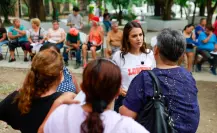 Lorena de la Garza celebra su primer año como legisladora con acciones en las colonias regias