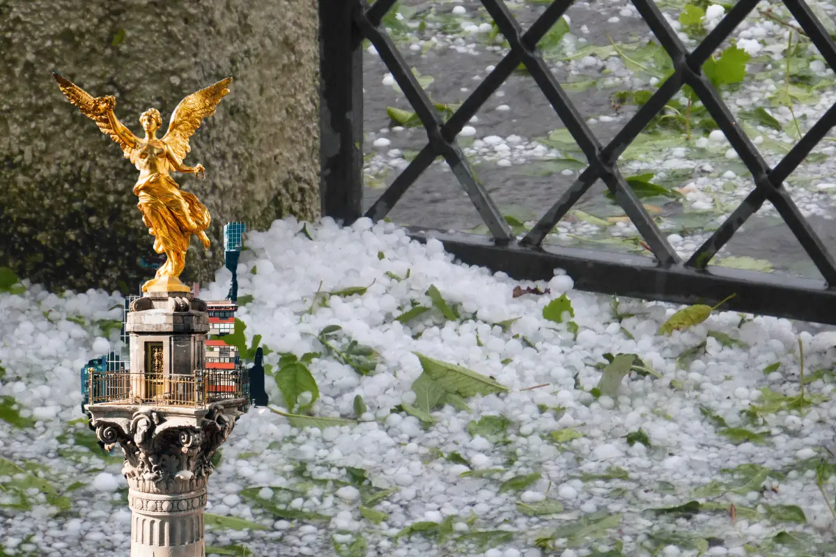 Granizo en la CDMX. Foto: Canva