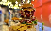 En este restaurante de Victoria puedes encontrar las hamburguesas más grandes