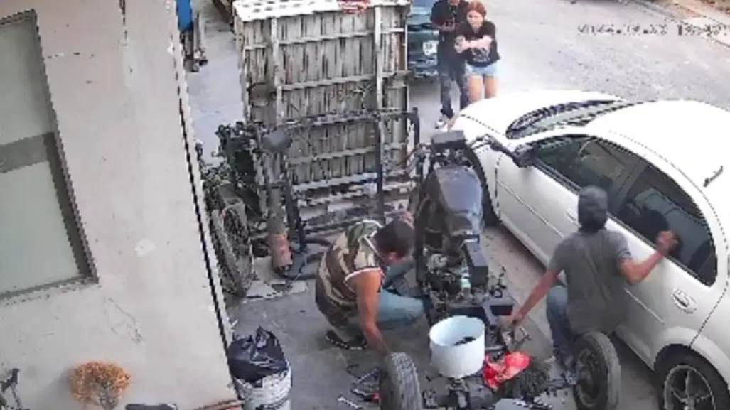 Joven mujer dispara contra un hombre en plena calle del municipio de Escobedo