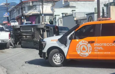 Movilización en Monterrey por accidente vial en la Colonia Independencia