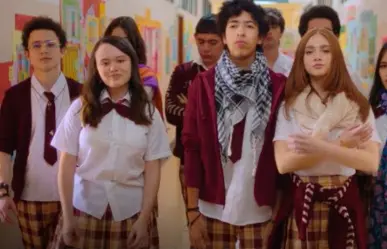 El Club Perfecto: Una nostálgica comedia mexicana sobre amistad y desafíos estudiantiles
