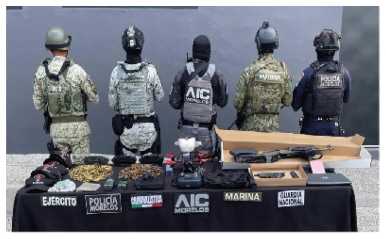 Aseguran armas, vehículos y dron modificado en inmueble de Morelos. Foto: SSPC Morelos