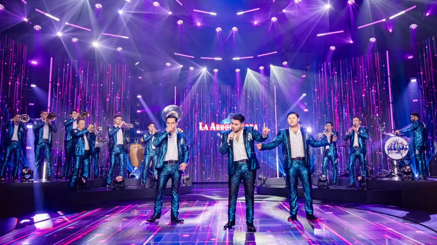 El dueto originario de San Bernardino, California, ganó el pase a la gran final de México canta con su tema Empezar.