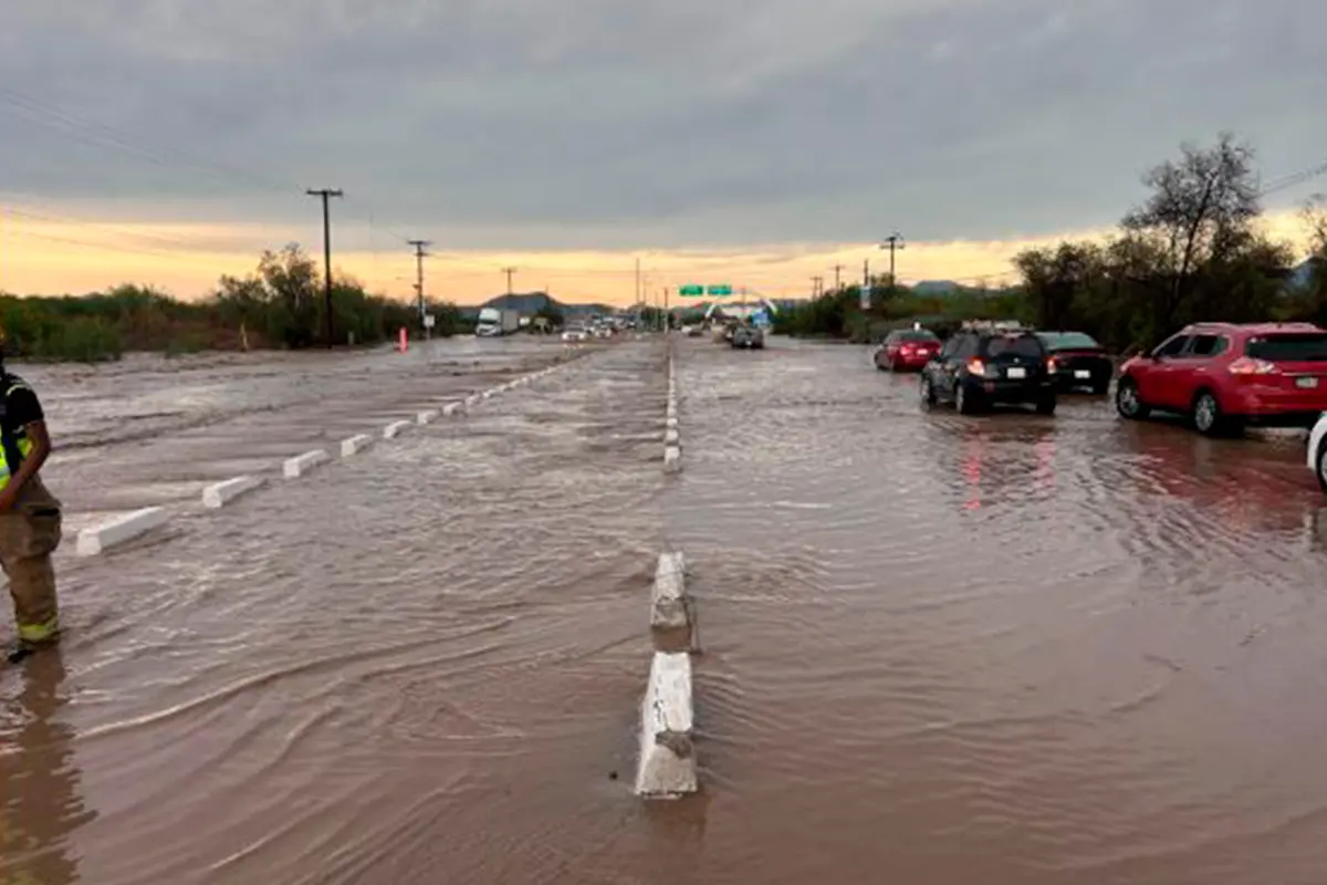 Este último de agosto cayó una fuerte lluvia en zonas de La Paz, especialmente al Sur de la ciudad. Foto: Ivette Pérez.