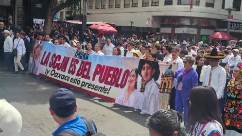 VIDEO | Hugo Aguilar Ortiz llega a la SCJN entre fiesta oaxaqueña en CDMX