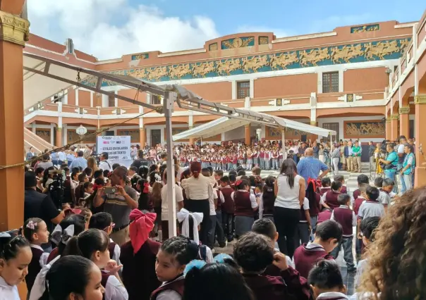 Regresan 580 mil alumnos a clases en Coahuila: así se vivió 