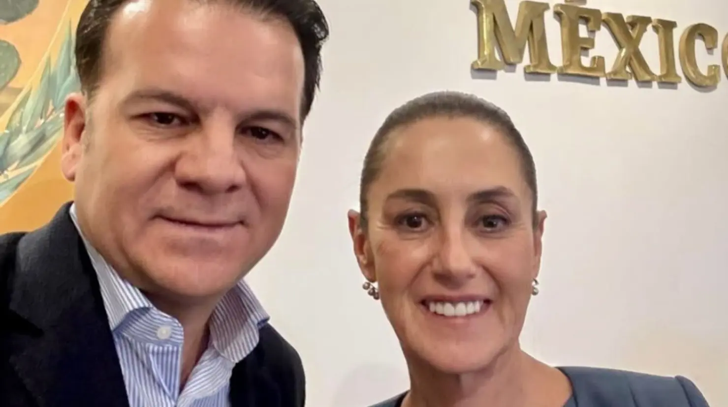 El gobernador Esteban Villegas acudió al informe del primer año de gobierno de la presidenta Claudia Sheinbaum. Foto: Especial.