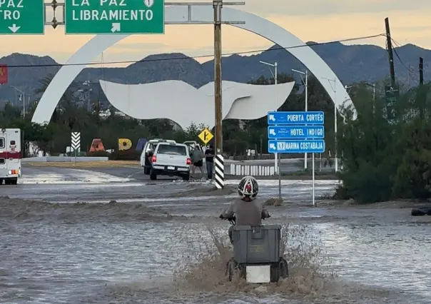 ¡Chusma, chusma! Tormenta tropical Kiko se fortalece y se aleja de Baja California Sur