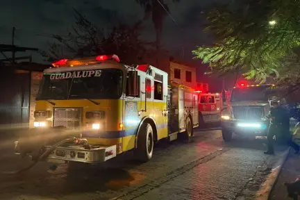 Fuego consume taller en Guadalupe Fuego consume taller en Guadalupe