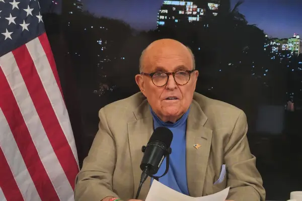 Trump otorgará la Medalla Presidencial de la Libertad a Rudy Giuliani, ex alcalde de NY