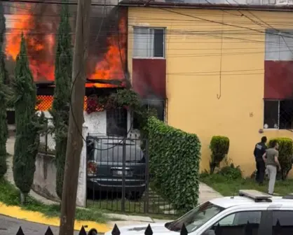 VIDEO | Explosión en Atizapán provoca incendio en vivienda de Villas de la Hacienda
