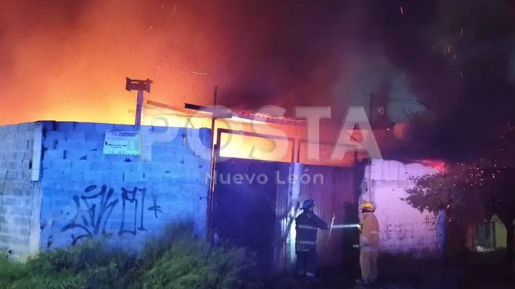 VIDEO | Fuerte incendio en taller de Guadalupe alerta a vecinos y autoridades