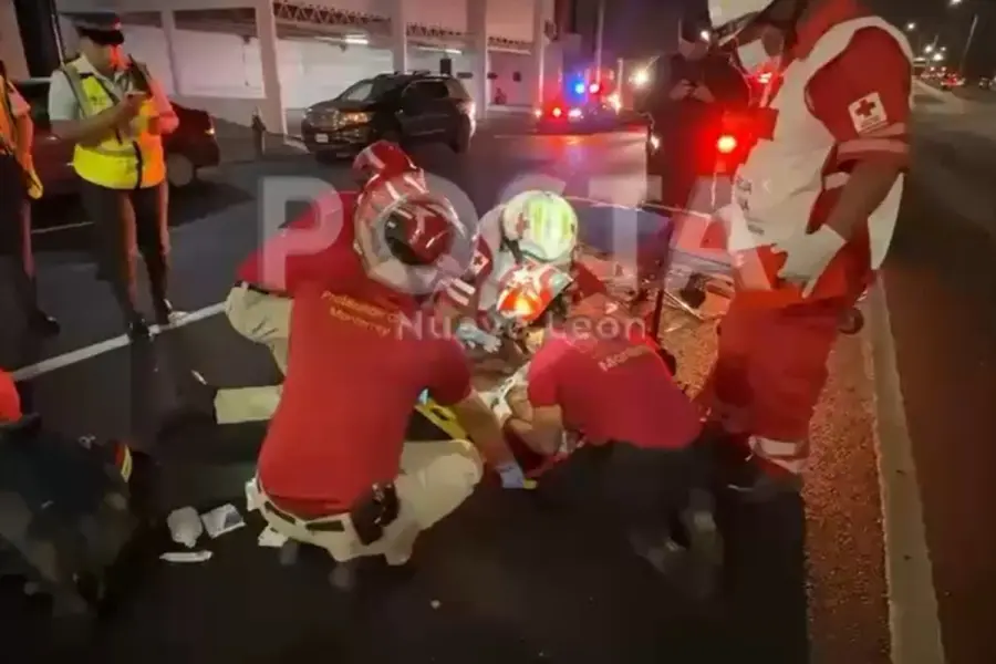 Hombre en estado de ebriedad es arrollado en avenida Gonzalitos