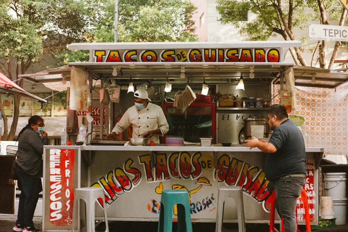 Puesto de tacos.  Foto: X (@rmiimer)