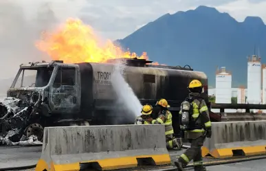 VIDEO I Explota pipa con diésel en Escobedo; hay movilización de autoridades