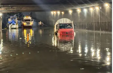 Lluvias colapsan de nuevo el puente de Churubusco en la alcaldía Venustiano Carranza de CDMX