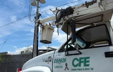 Atiende Raúl Cantú reportes por apagón en Salinas Victoria junto a la CFE