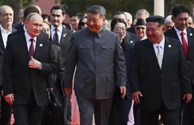 China exhibe su poderío militar ante Vladimir Putin y Kim Jong Un