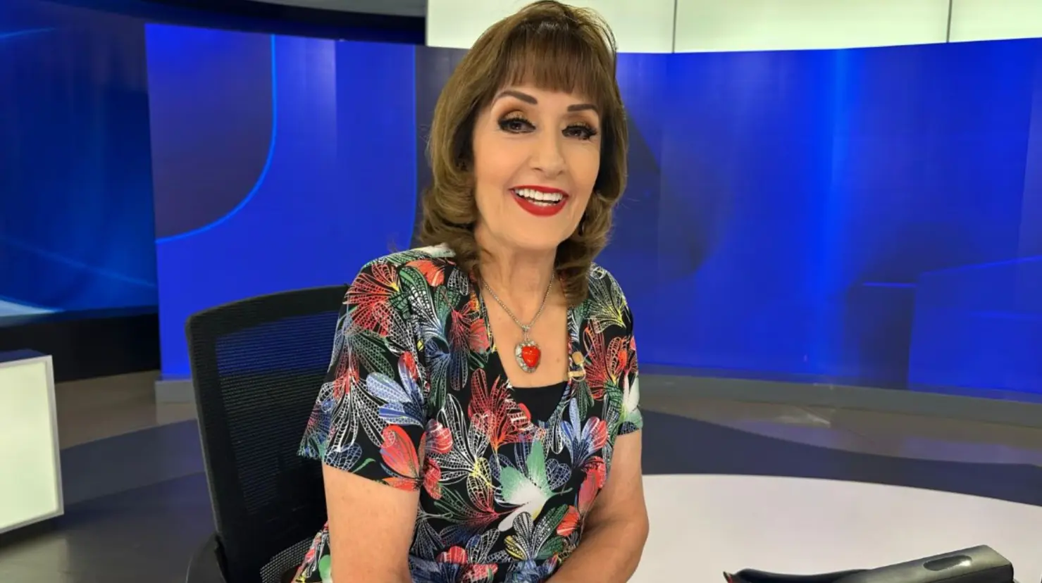 María Julia Lafuente señaló que hará una pausa indefinida a su carrera periodística luego de 48 años. Foto. Cortesía Multimedios.