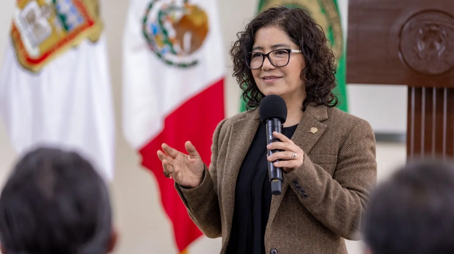 La consulta universitaria abordará 17 ejes temáticos para construir un diagnóstico que guíe el desarrollo institucional. Imagen: UAEMÉX