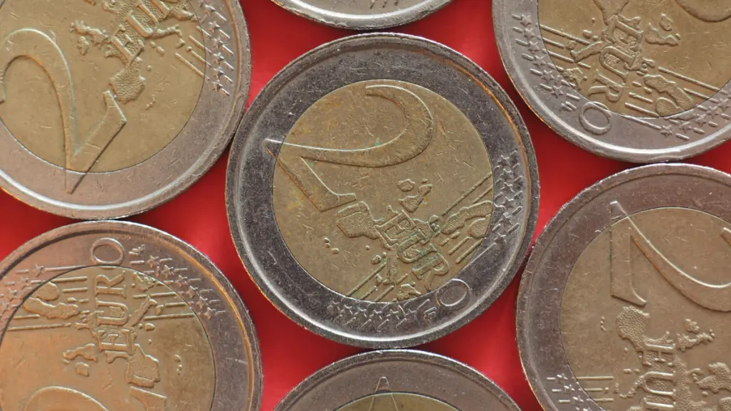 Las monedas de 2 euros que llegan a valer hasta 2 mil euros en la actualidad