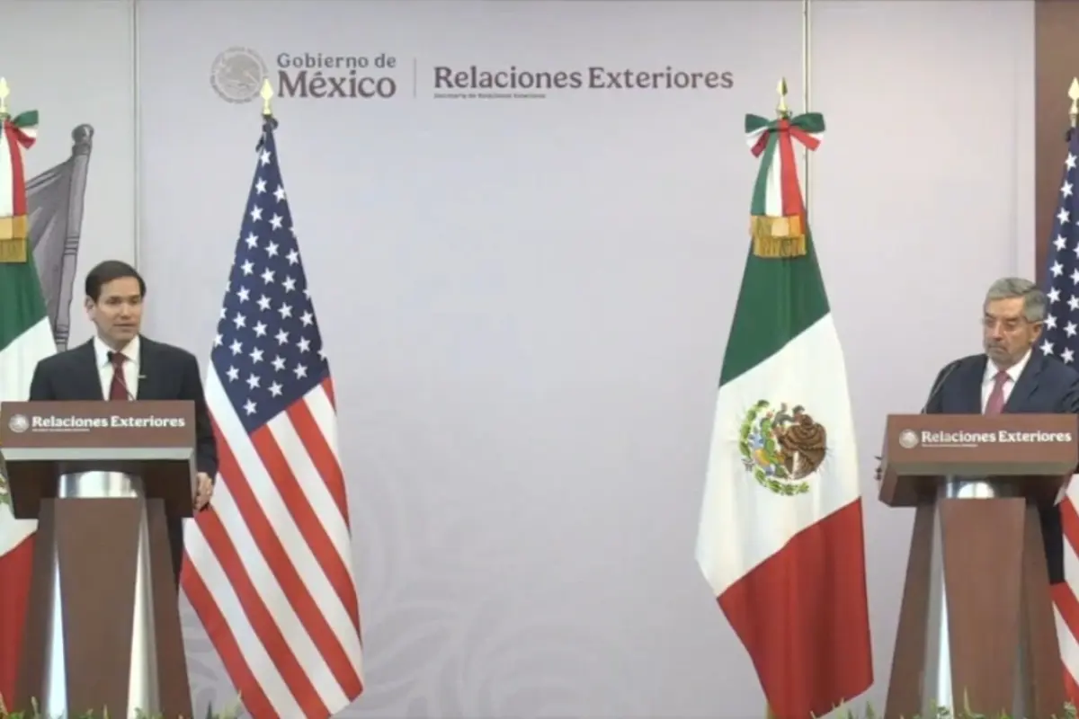 Marco Rubio y Juan Ramón de la Fuente en conferencia de prensa Foto: SRE